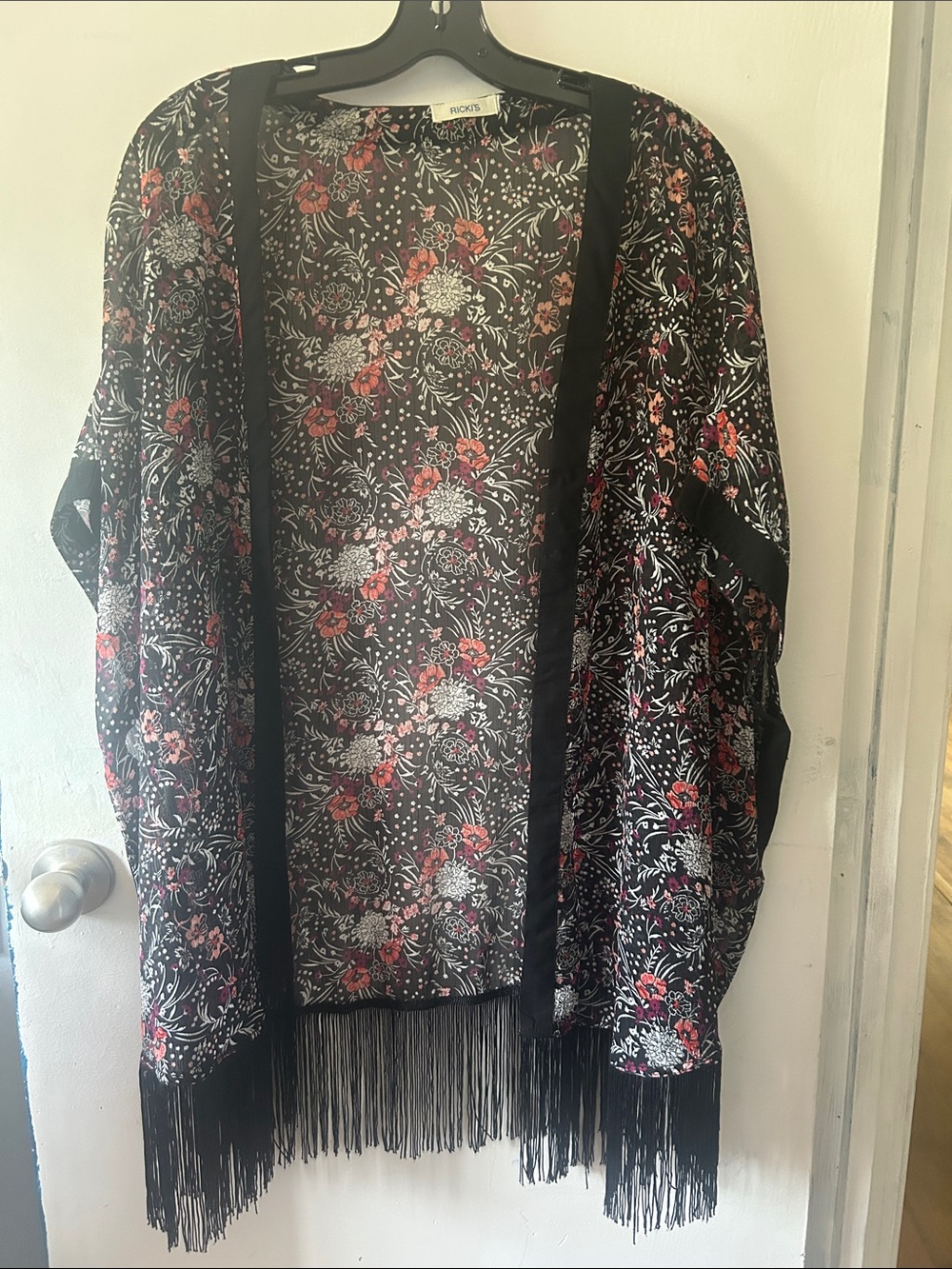 Ricki's Black Floral Fringe Open Kimono with Red & White Flowers